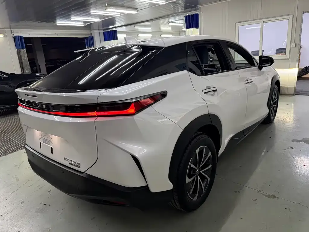 Lexus RZ 2023 из CN, фото 6