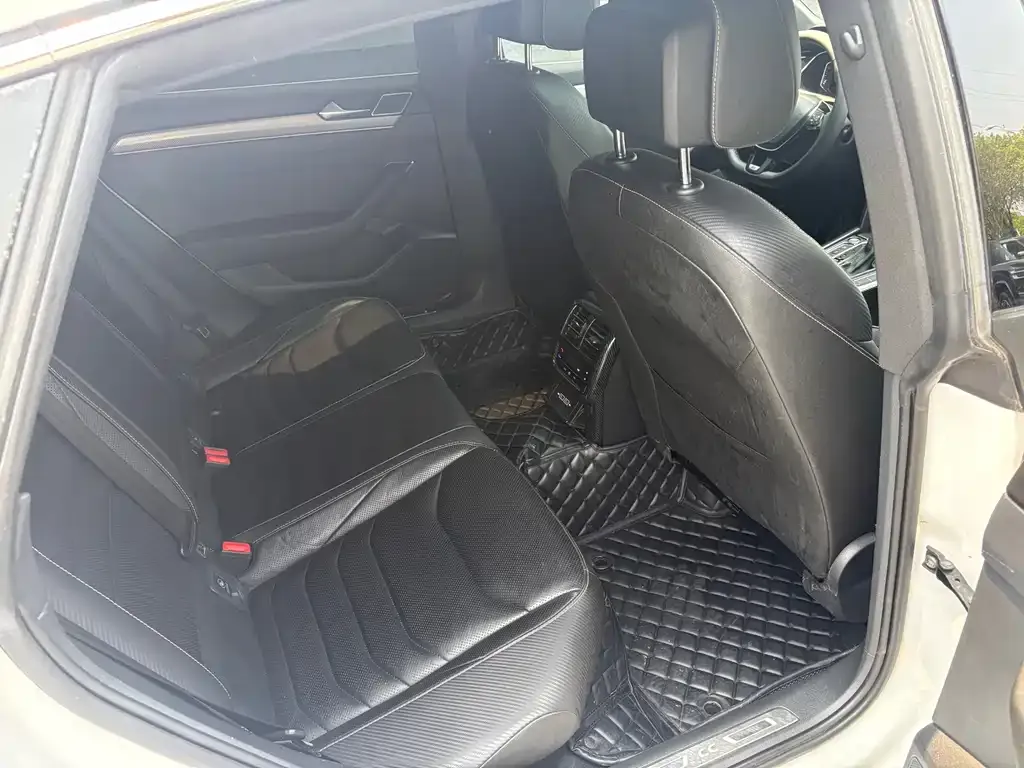 Volkswagen CC 2022 из CN, фото 5