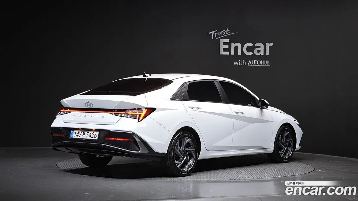 Hyundai AVANTE — фото 4