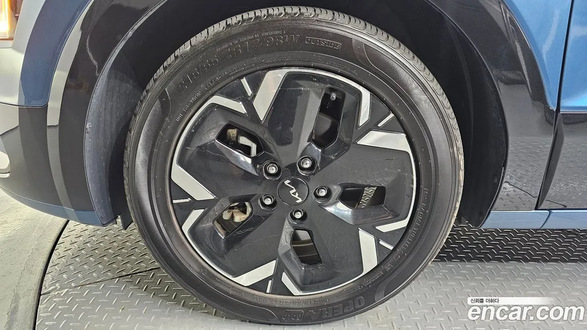 Kia Niro 2023 из KR, фото 8