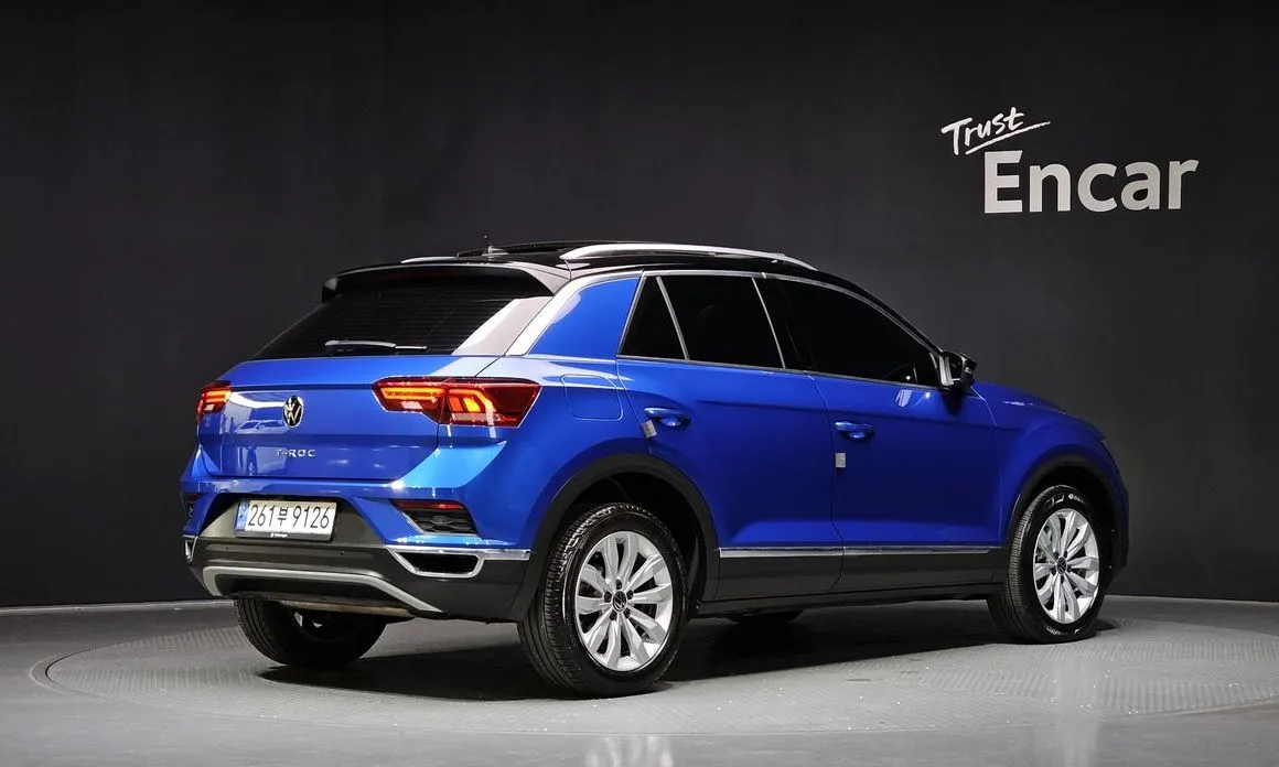 Volkswagen T-Roc — фото 2