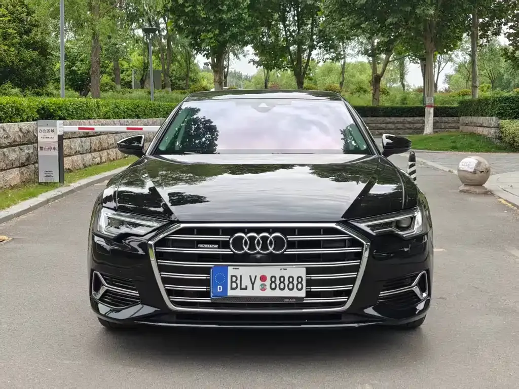 Audi A6L — фото 7