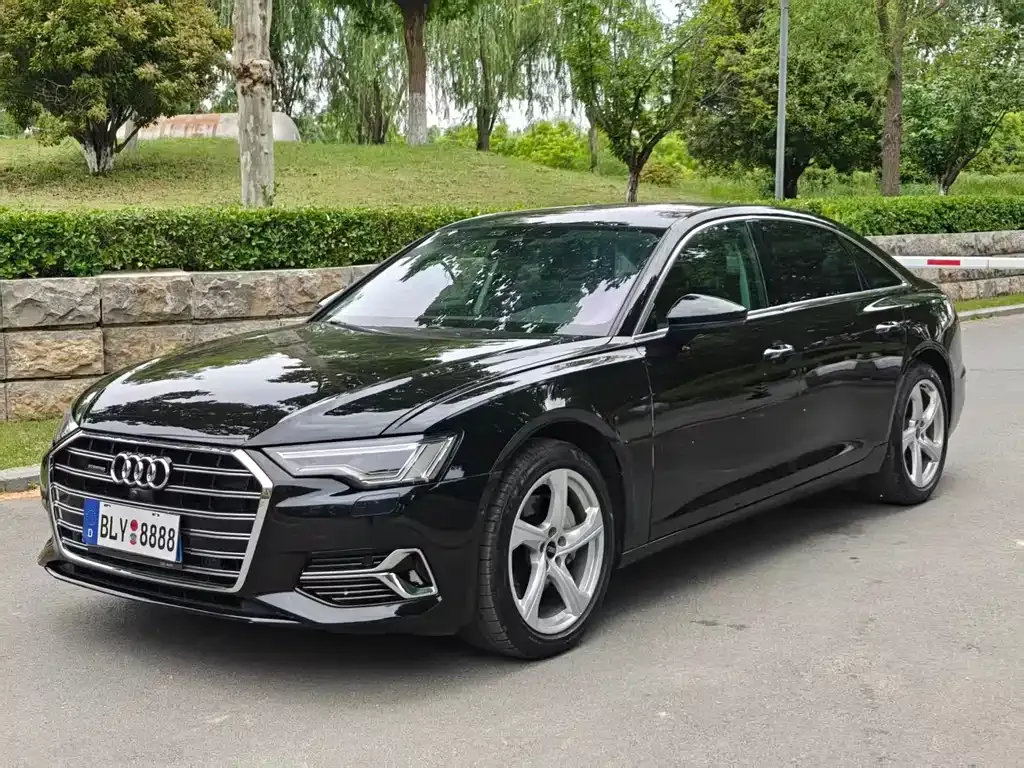 Audi A6L — фото 8