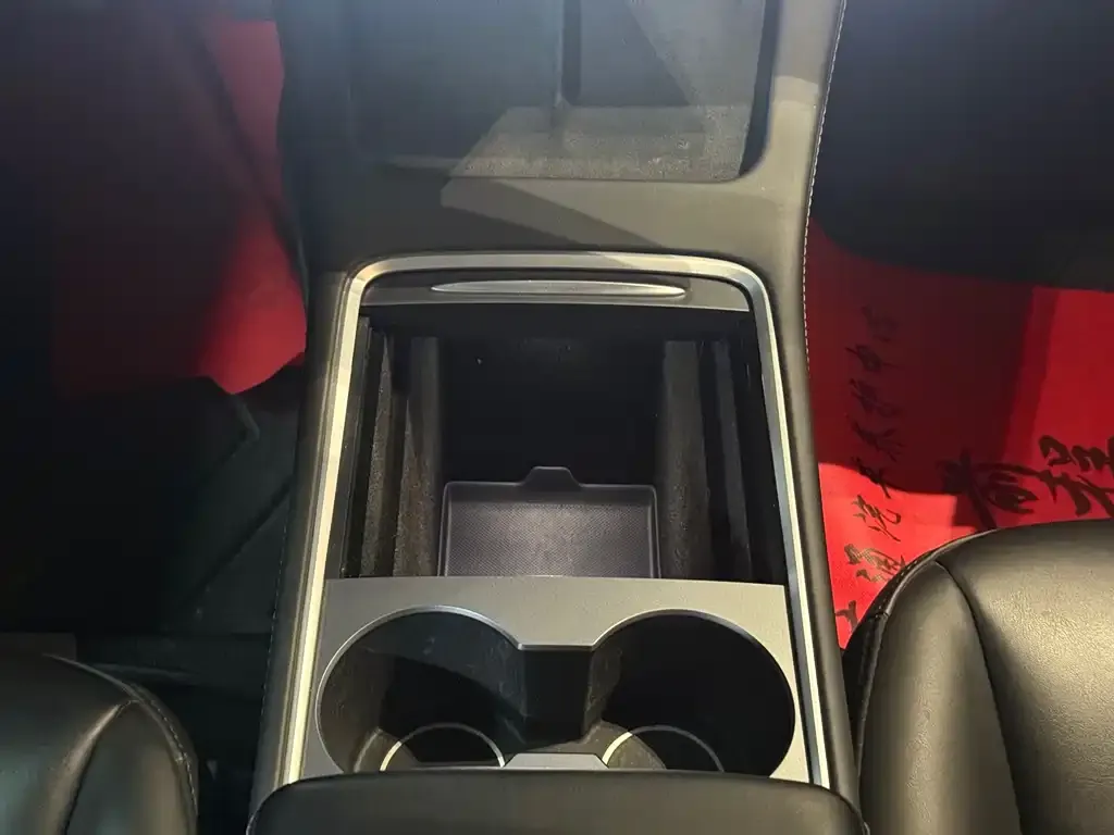 Tesla Model 3 2022 из CN, фото 6