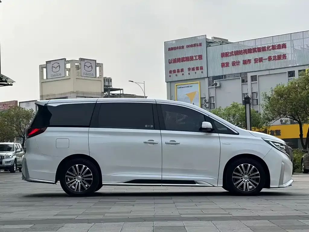 GAC Motor Trumpchi M8 — фото 5