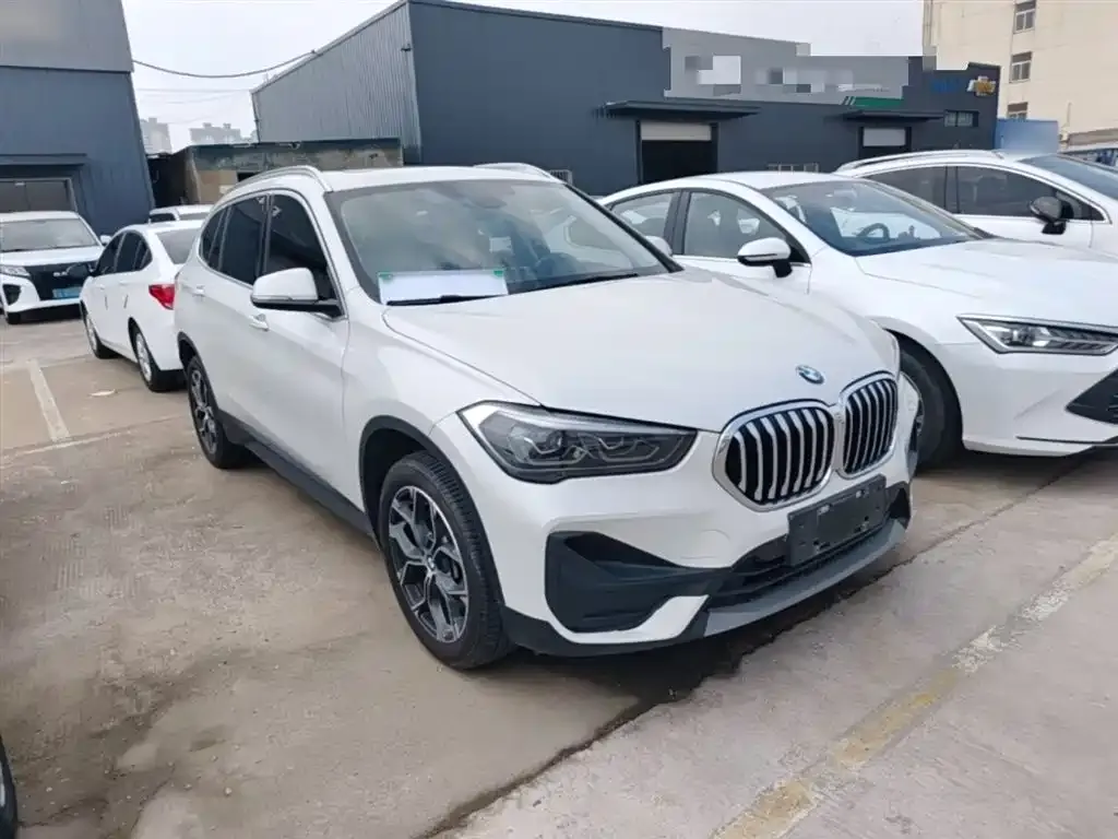 BMW X1 — фото 6