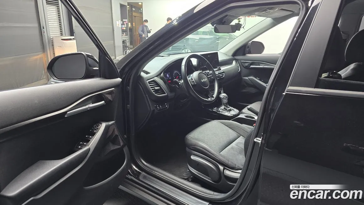 Kia Seltos 2023 из KR, фото 10