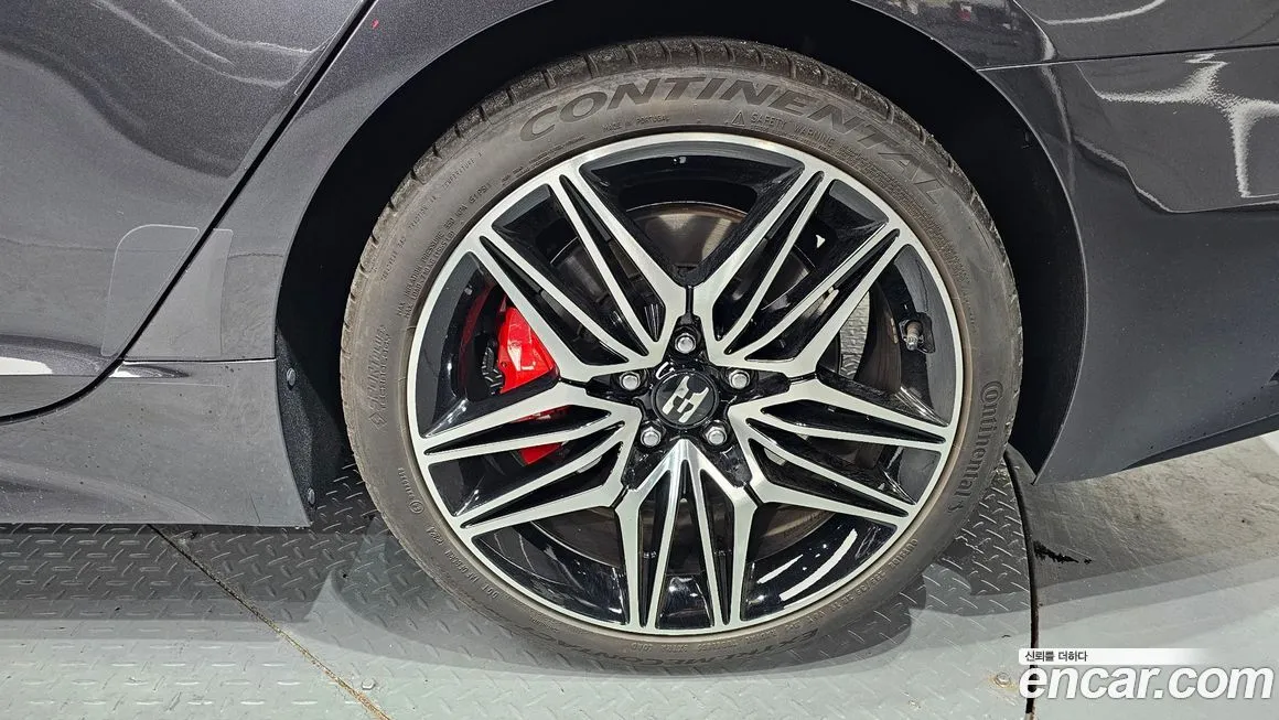 Kia Stinger — фото 10
