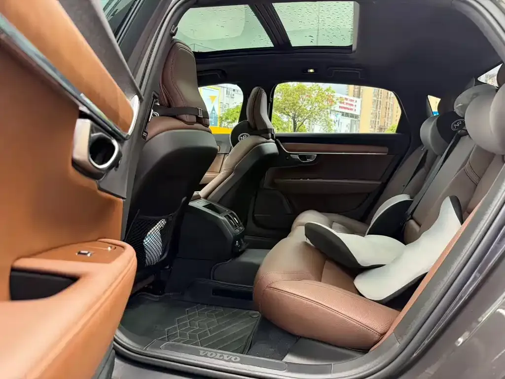 Volvo S90 — фото 7