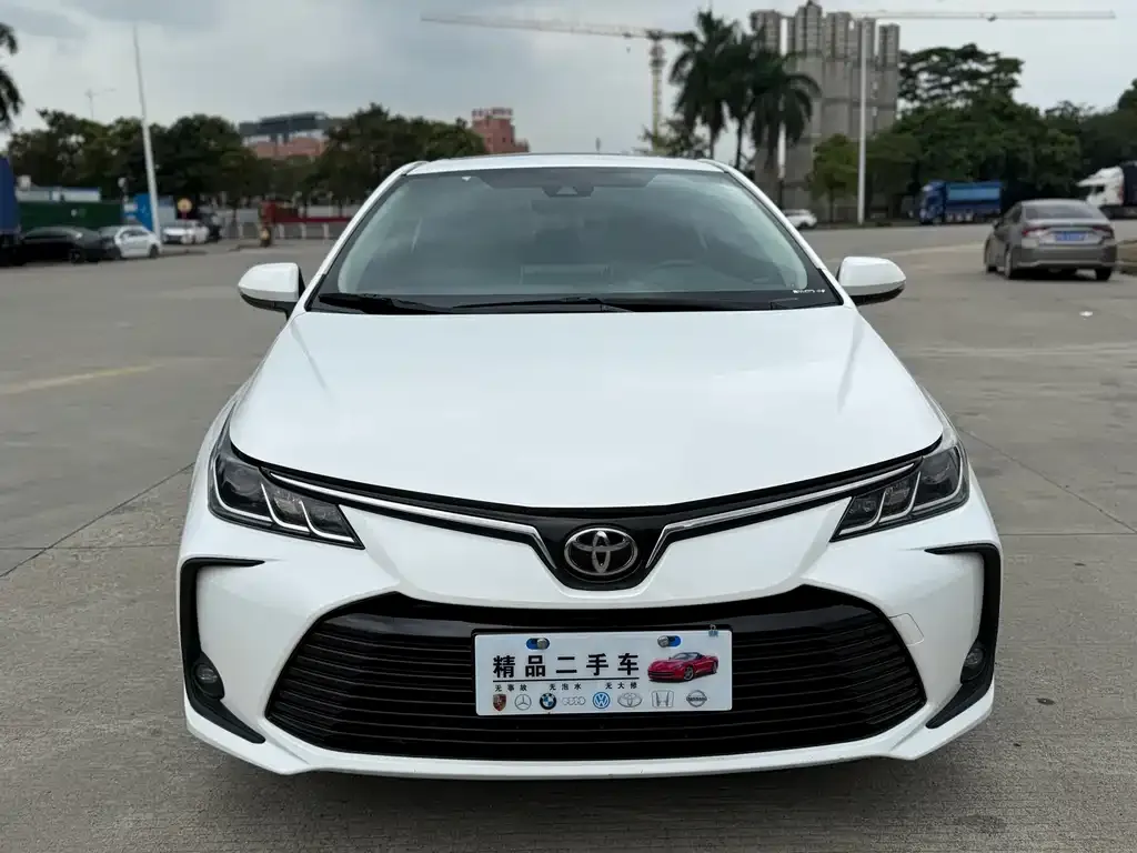 Toyota Corolla 2022 из CN, фото 3