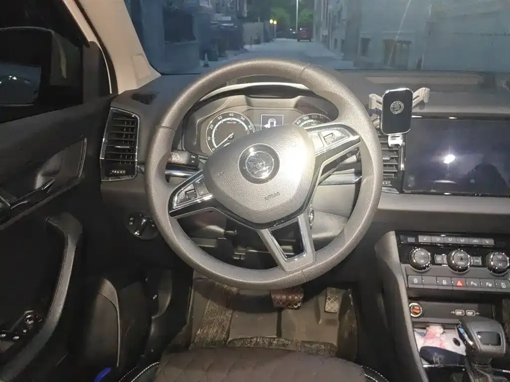 Skoda Karoq 2021 из CN, фото 8