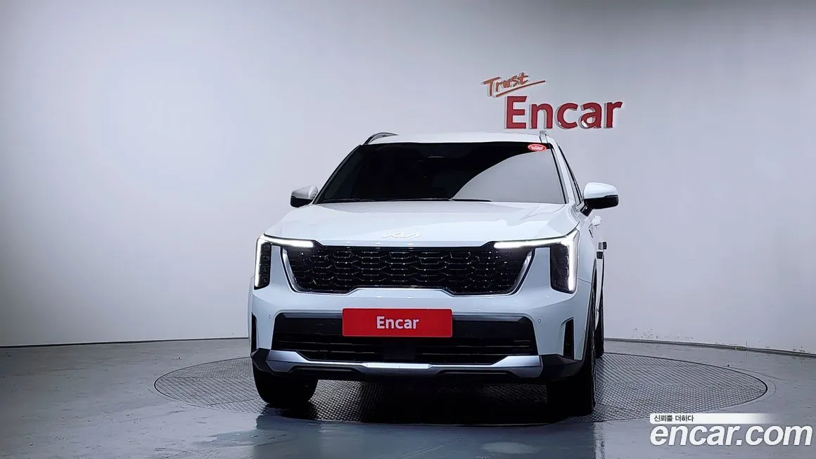 Kia Sorento — фото 4