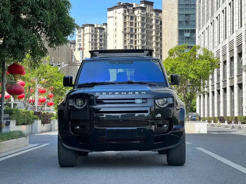 Land Rover Defender — фото 10