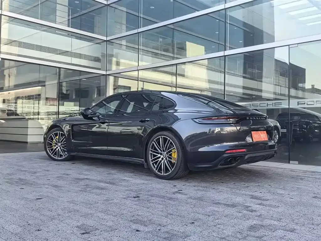 Porsche Panamera — фото 5