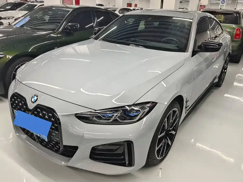 BMW 4 Series — фото 1