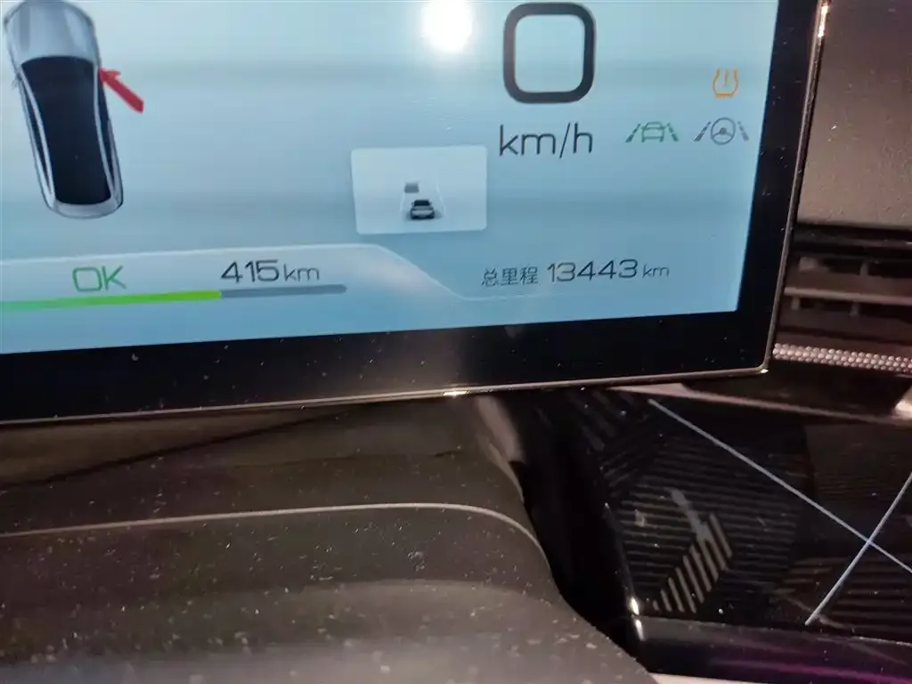 BYD Seal — фото 6