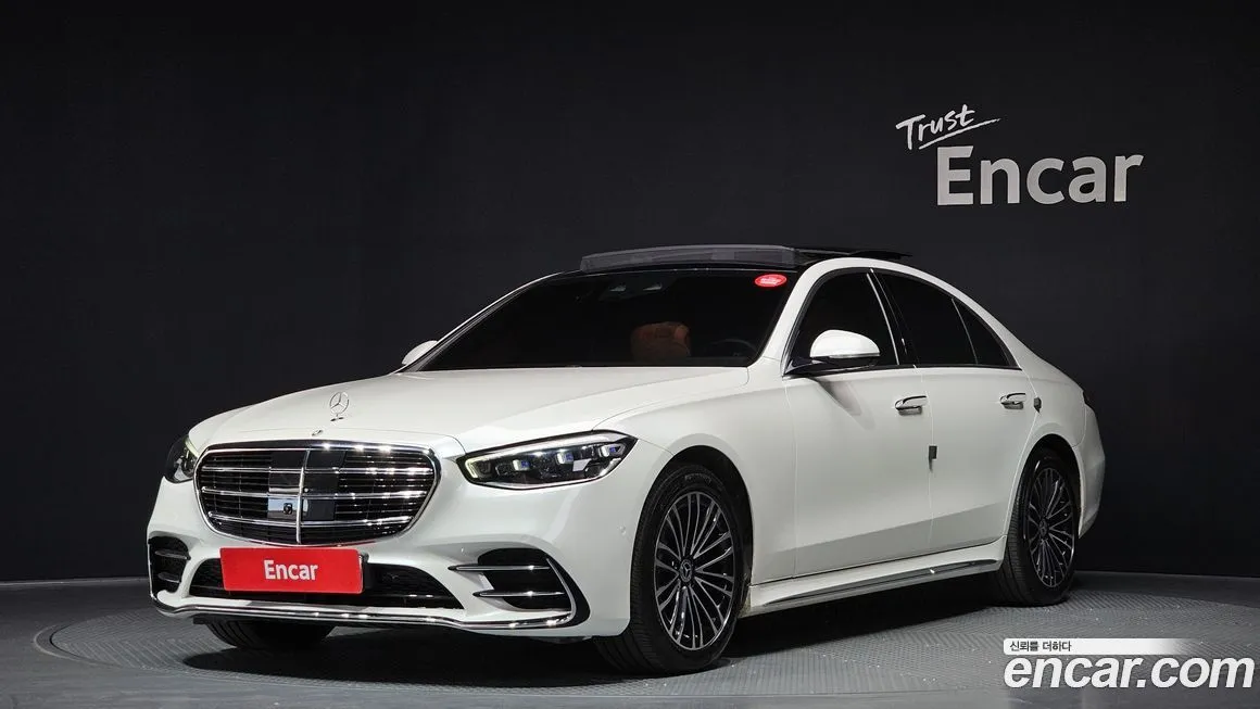 Mercedes-Benz S-Class — фото 1