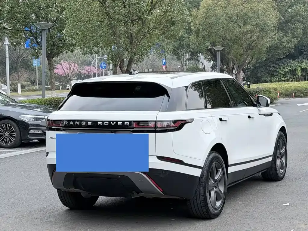 Land Rover Velar — фото 6