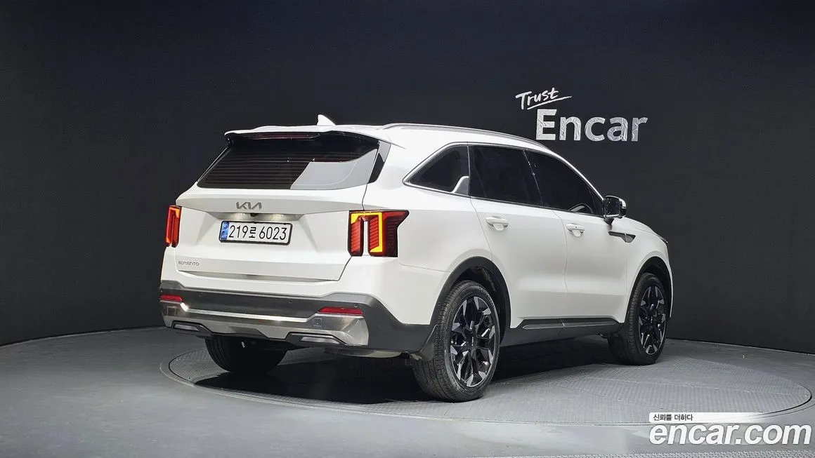 Kia Sorento — фото 4