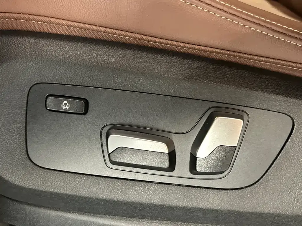 BMW X5 (Import) — фото 10