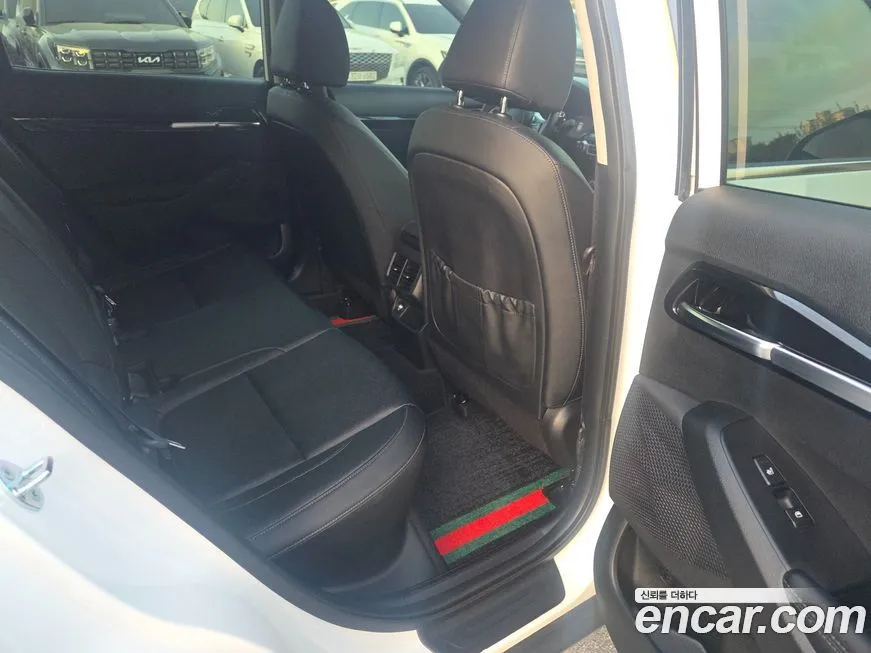 Kia Seltos 2023 из KR, фото 2