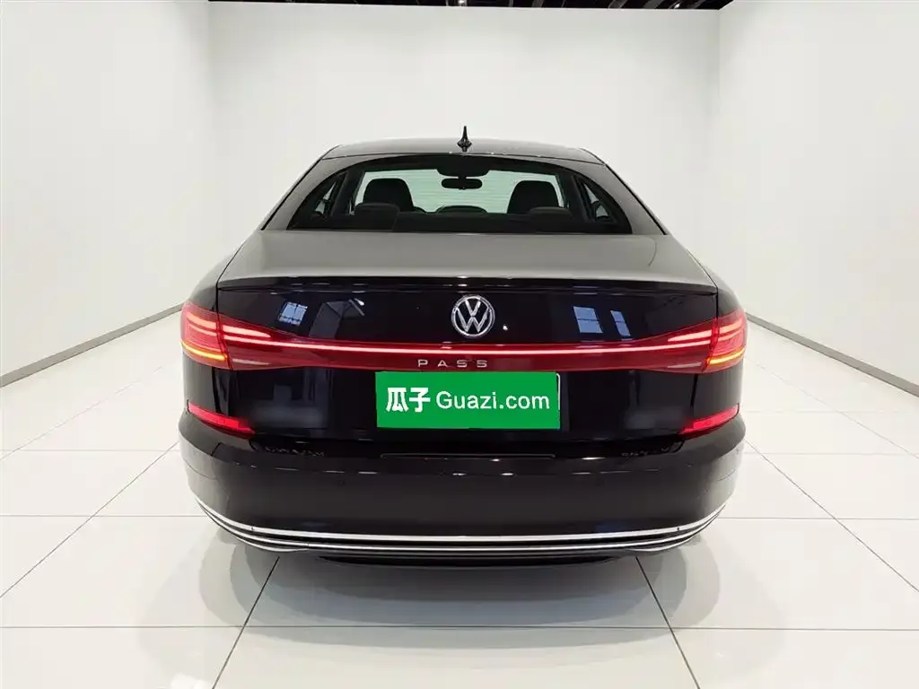 Volkswagen Passat — фото 2