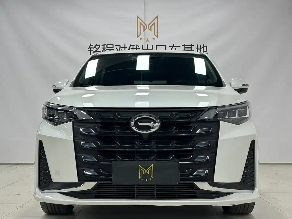 GAC Motor Trumpchi M6 — фото 9