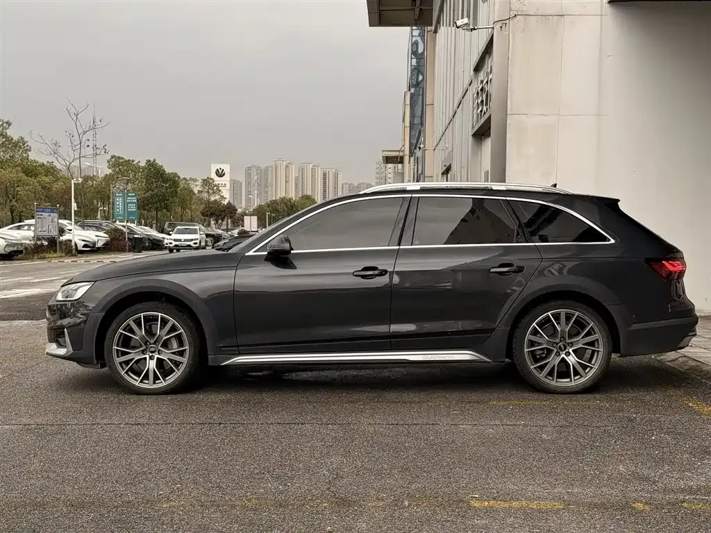 Audi A4 (Import) 2022 из CN, фото 7