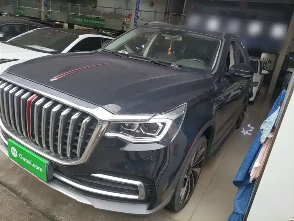 Hongqi HS7