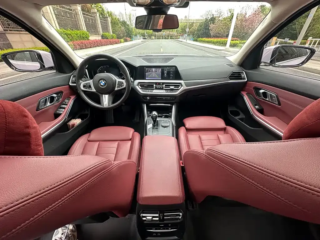 BMW 3 Series 2021 из CN, фото 4