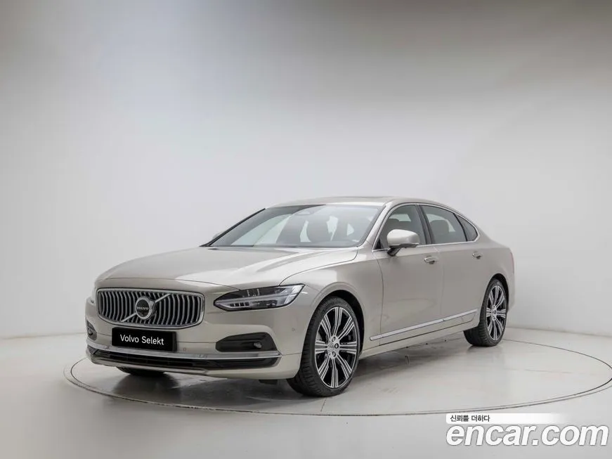 Volvo S90 — фото 1