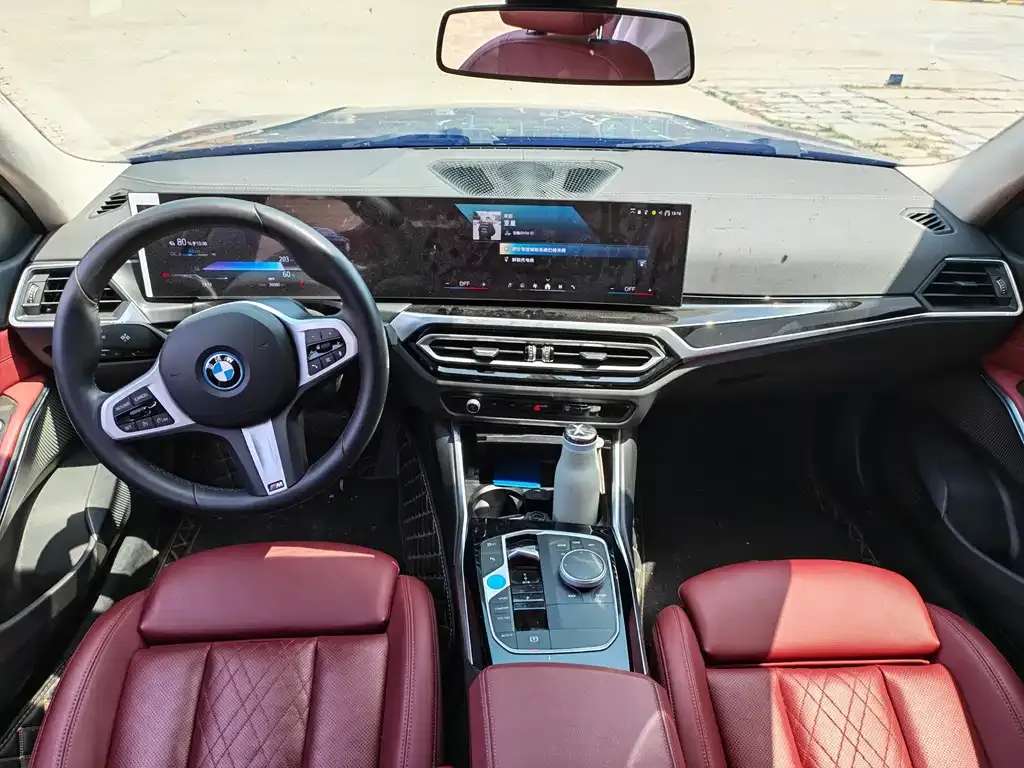BMW i3 — фото 7