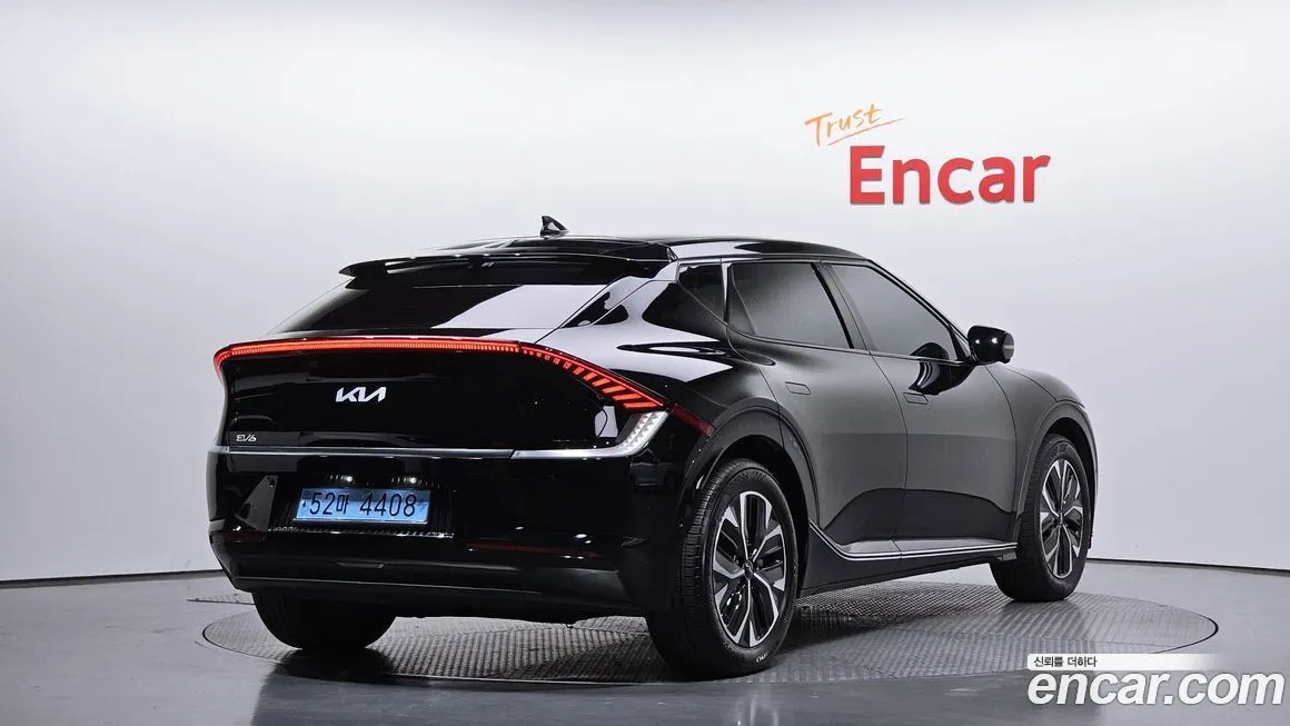 Kia EV6 — фото 7