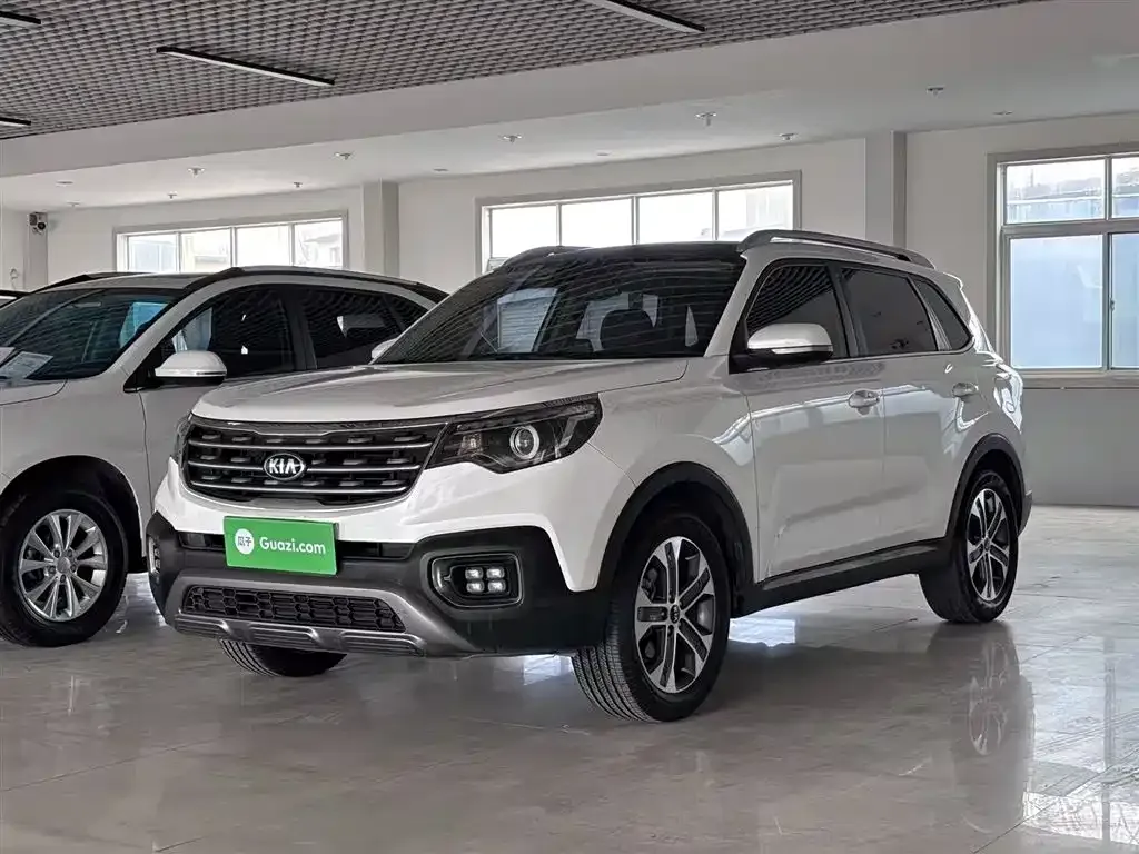 Kia Sportage — фото 1