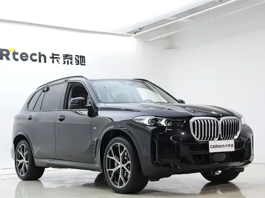 BMW X5 — фото 9