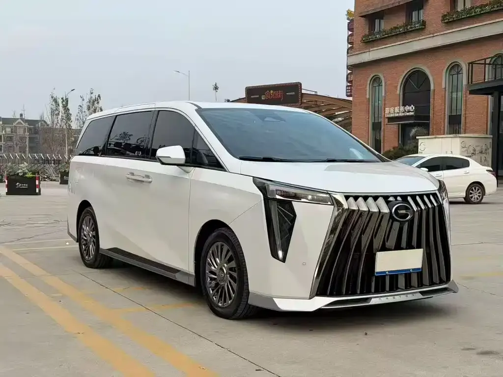 GAC Motor Trumpchi M8 — фото 4