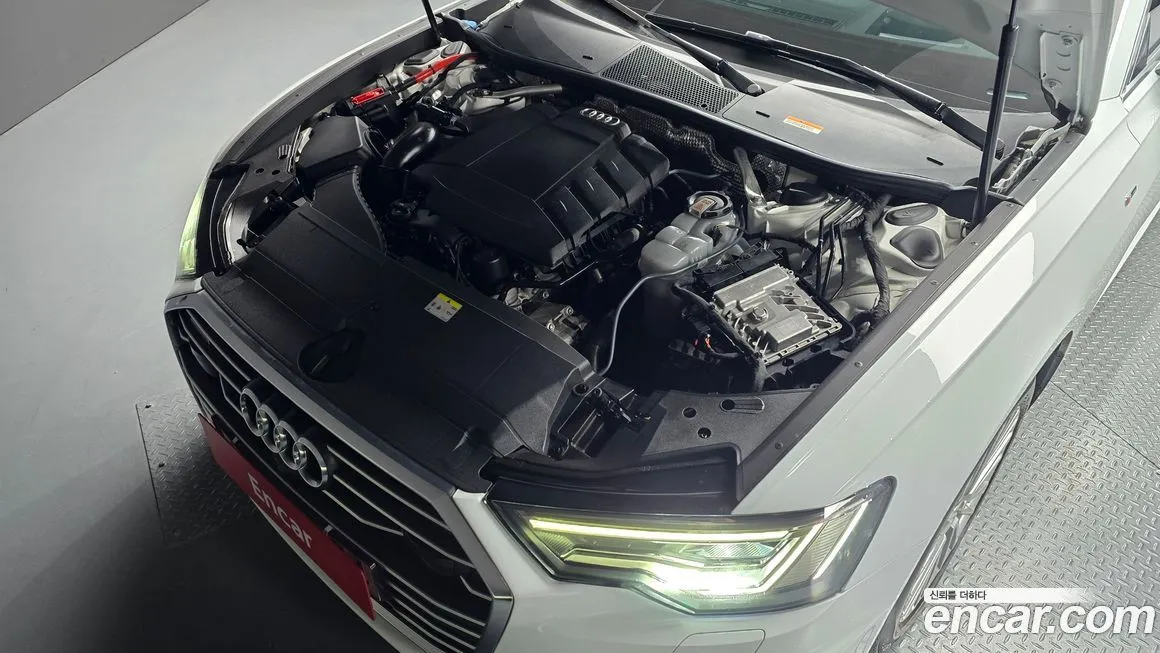 Audi A6 — фото 8