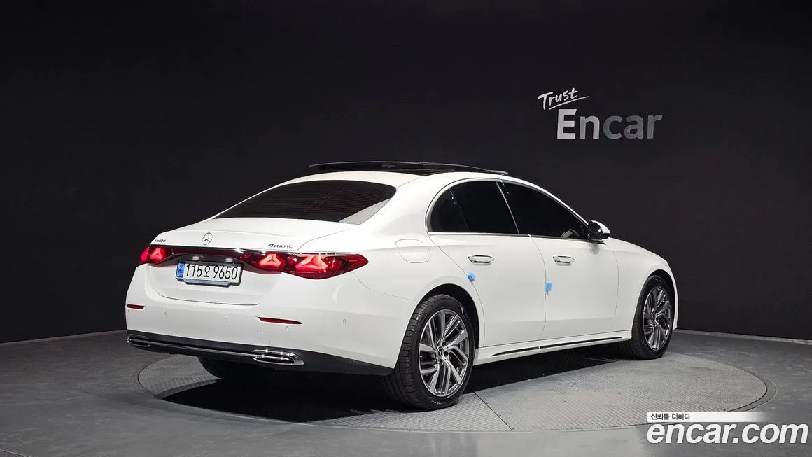 Mercedes-Benz E-Class 2024 из KR, фото 4