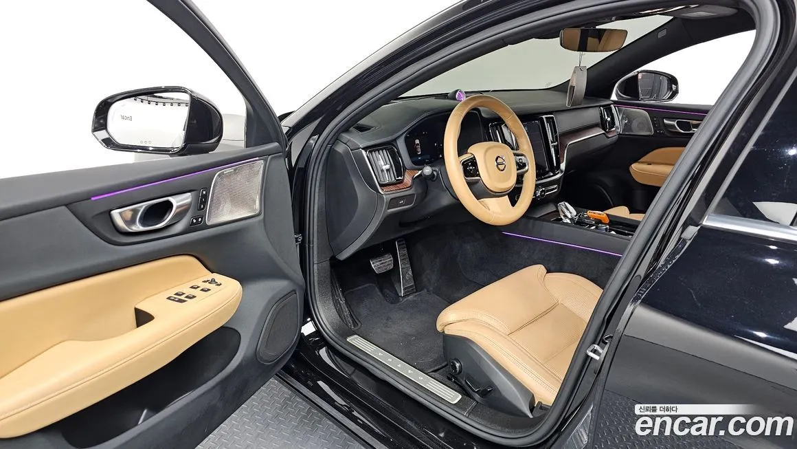 Volvo S60 2024 из KR, фото 7