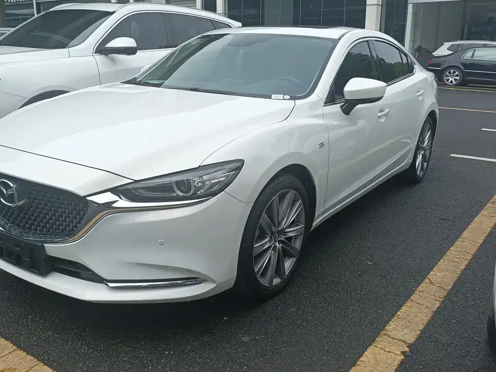 Mazda Atenza — фото 1