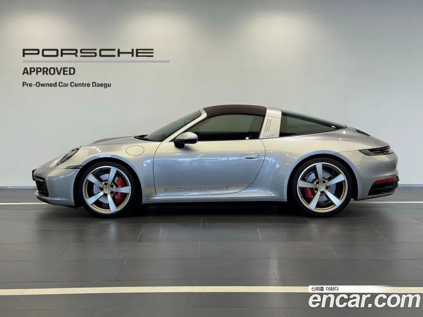 Porsche 911 2024 из KR, фото 2