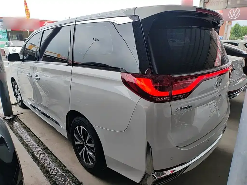 GAC Motor Trumpchi M8 — фото 8