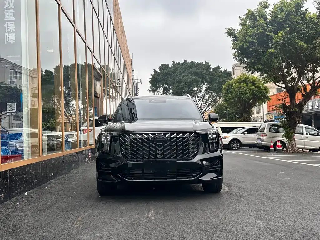 GAC Motor Trumpchi GS8 — фото 2