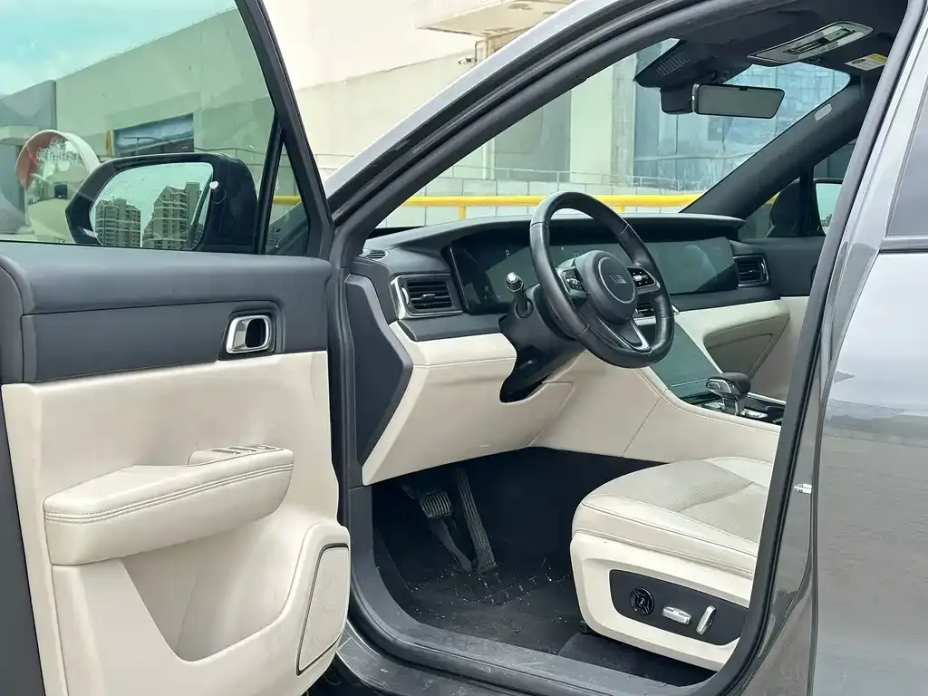 Li Auto ONE — фото 6