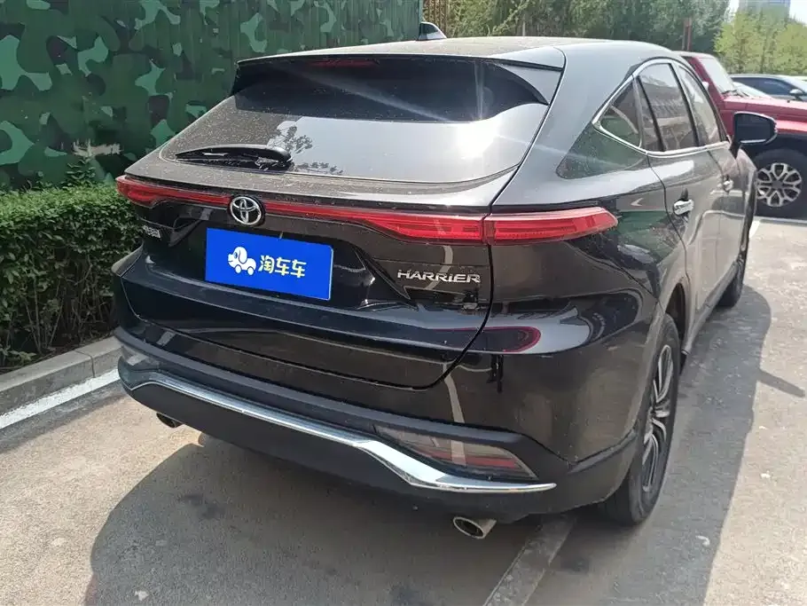 Toyota Harrier — фото 7