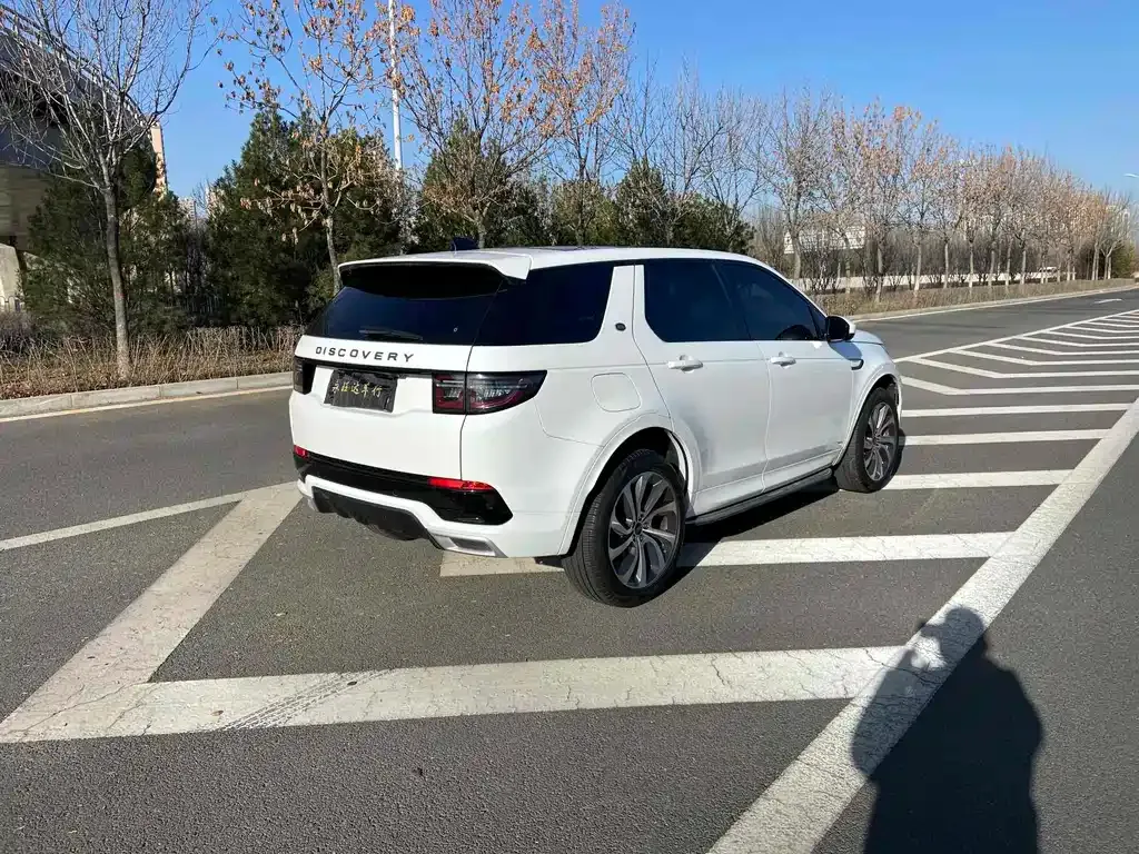 Land Rover Discovery Sport — фото 10