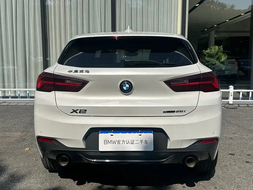 BMW X2 — фото 7