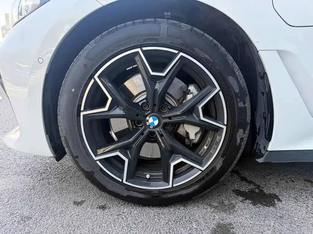 BMW i3 — фото 9