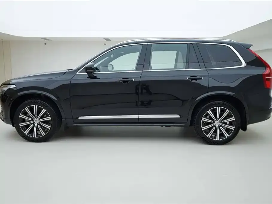 Volvo XC90 — фото 2