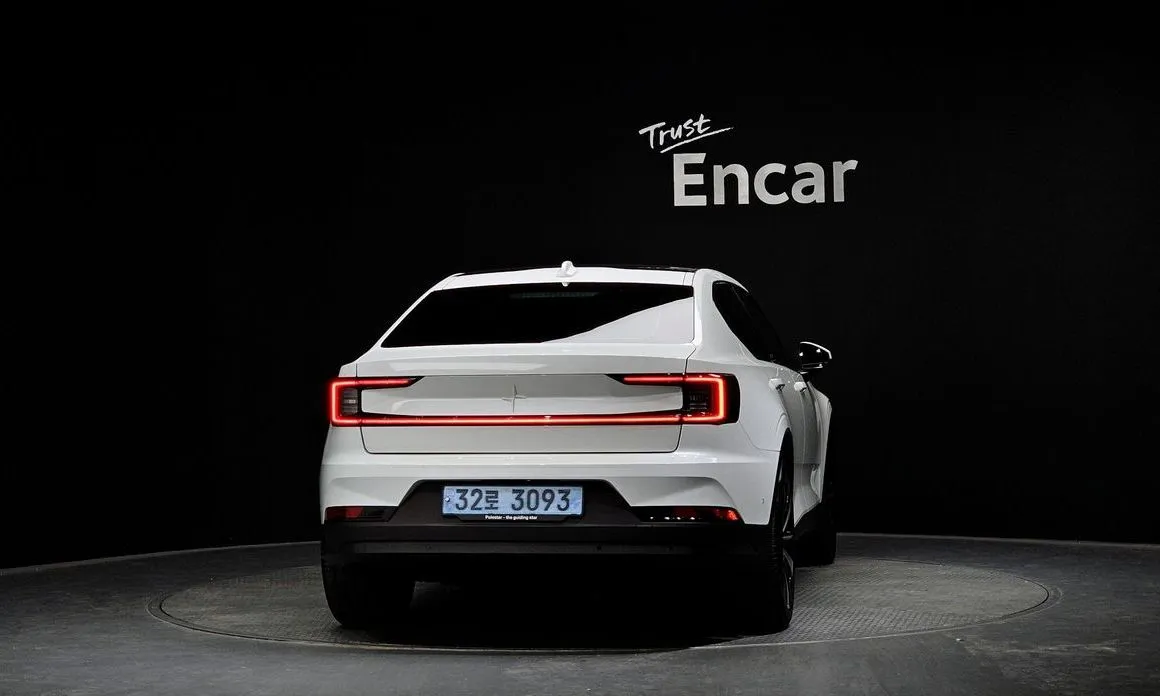 Polestar Polestar 2 — фото 4